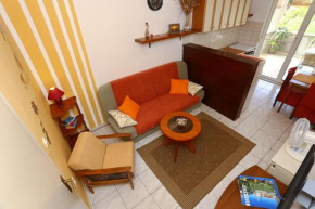 Funktionelles Apartment Mit Terrasse